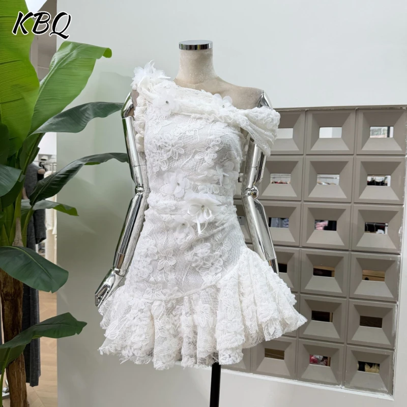 KBQ Solid Loose Spliced Lace Chic Dresses for Women Skew Collar Sleeveless Gentle Korean Dress Female Summer Fashion New Clothes
KBQ Solid Loose Spliced Lace Chic Dresses for Women Skew Collar Sleeveless Gentle Korean Dress Female Summer Fashion New Clothes