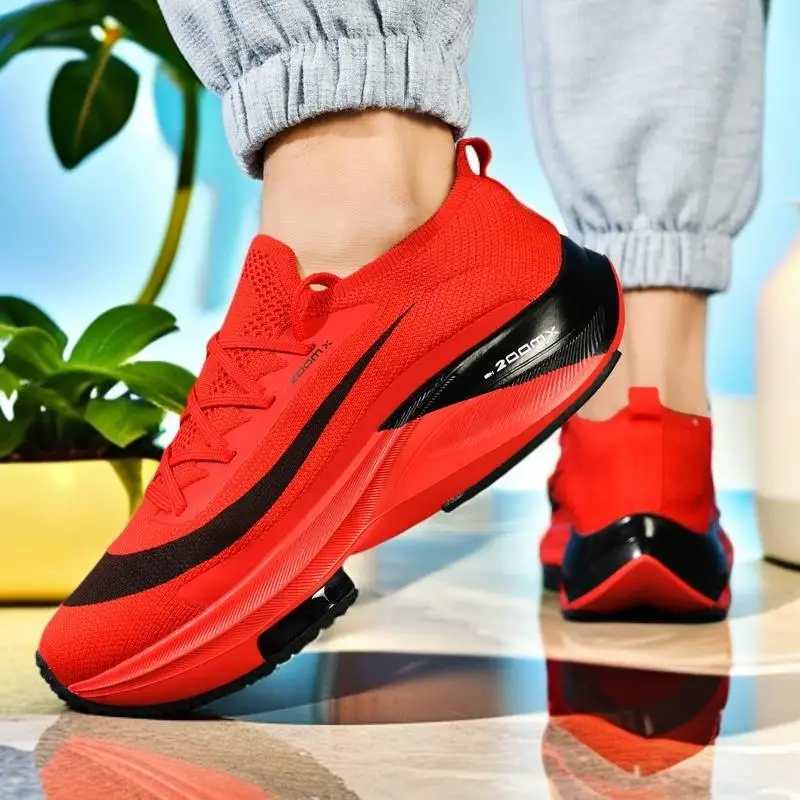 Summer shock-absorbing running shoes, men's comfortable and breathable sports shoes
Summer shock-absorbing running shoes, men's comfortable and breathable sports shoes