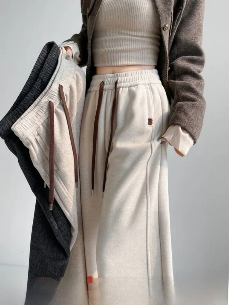 Женские прямые брюки с высокой талией на подкладке, мягкие широкие брюки Oaeal, корейские брюки для поездок на работу, зимняя коллекция
Женские прямые брюки с высокой талией на подкладке, мягкие широкие брюки Oaeal, корейские брюки для поездок на работу, зимняя коллекция