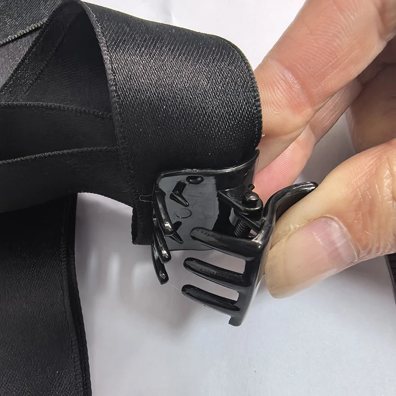 Elegant Satin Ribbon Magnetic Bow Hair Clips Sweet Non-Slip Hairpins Fashion Bowknot Barrettes Hair Accessories for Women Girls
Elegant Satin Ribbon Magnetic Bow Hair Clips Sweet Non-Slip Hairpins Fashion Bowknot Barrettes Hair Accessories for Women Girls