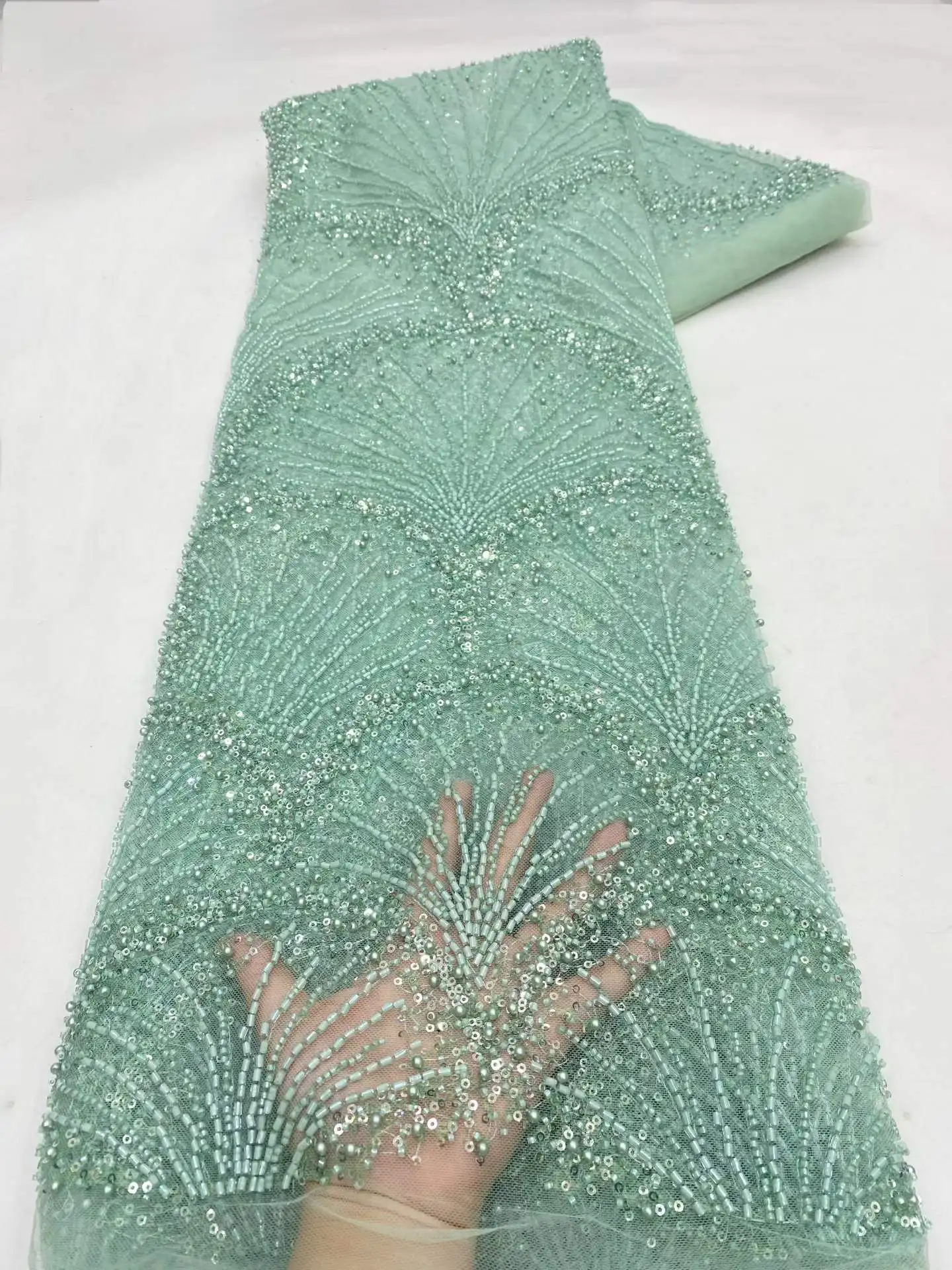 Luxury African Sequins Lace Fabric 2026 High Quality Lace Nigerian French Tulle Beaded Lace Fabrics For Sewing Wedding Dress
Luxury African Sequins Lace Fabric 2026 High Quality Lace Nigerian French Tulle Beaded Lace Fabrics For Sewing Wedding Dress