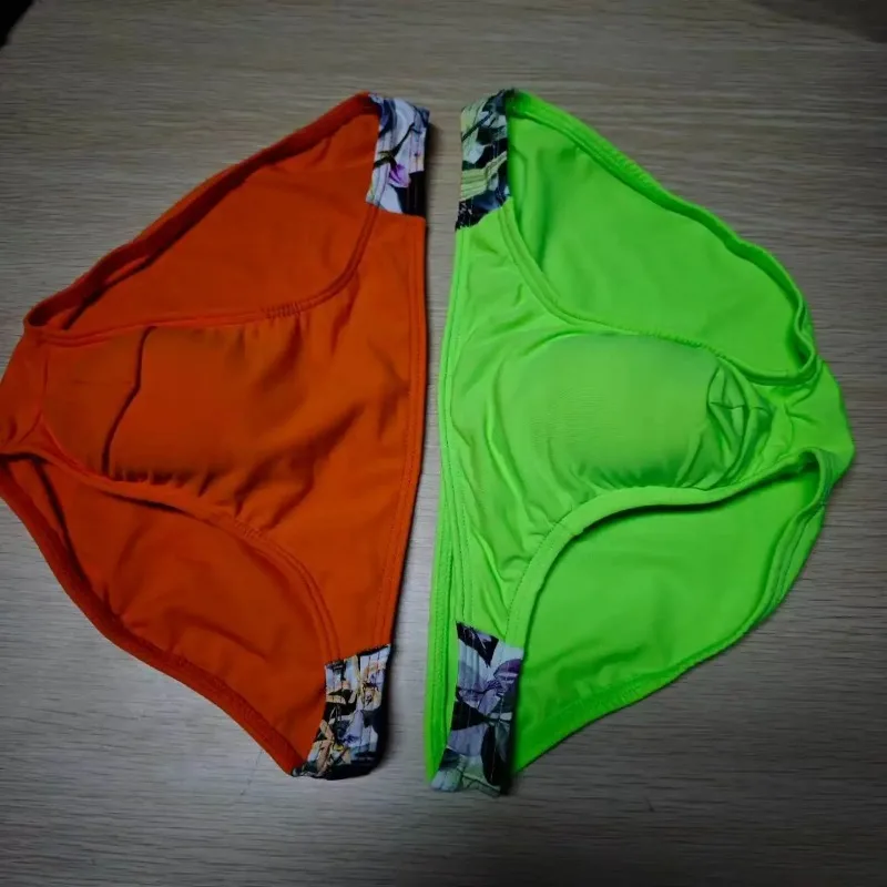 2026 fashionable color men's seaside high fork simple solid color beach swimming trunks BS433
2026 fashionable color men's seaside high fork simple solid color beach swimming trunks BS433