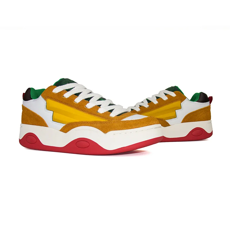 Men's fitness running shoes are made of unique structure and breathable fabric, suitable for various training and daily aerobic
Men's fitness running shoes are made of unique structure and breathable fabric, suitable for various training and daily aerobic
