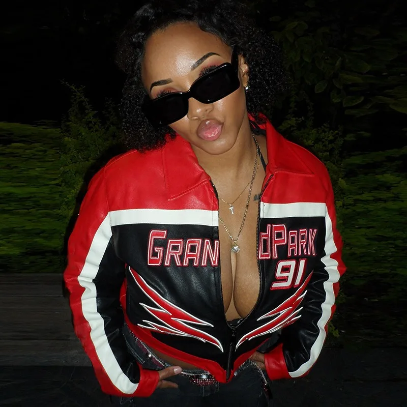 2024 Autumn Winter Letter Printed Contrast Colors Short Jacket Women Zipper Long Sleeve Hipster Hip Hop Casual Streetwear Coat
2024 Autumn Winter Letter Printed Contrast Colors Short Jacket Women Zipper Long Sleeve Hipster Hip Hop Casual Streetwear Coat
