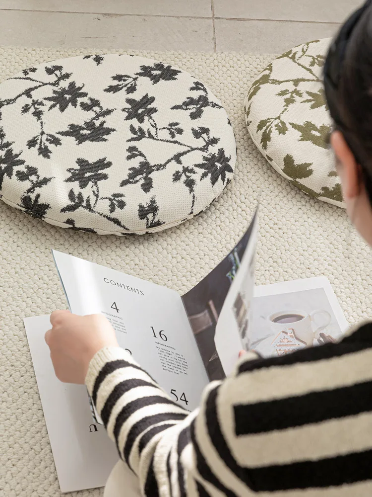 Nordic Style Thickened Memory Foam Cushion round Anti-Slip Dining Chair Pad Home Office Comfortable Soft Polyester Fiber
Nordic Style Thickened Memory Foam Cushion round Anti-Slip Dining Chair Pad Home Office Comfortable Soft Polyester Fiber