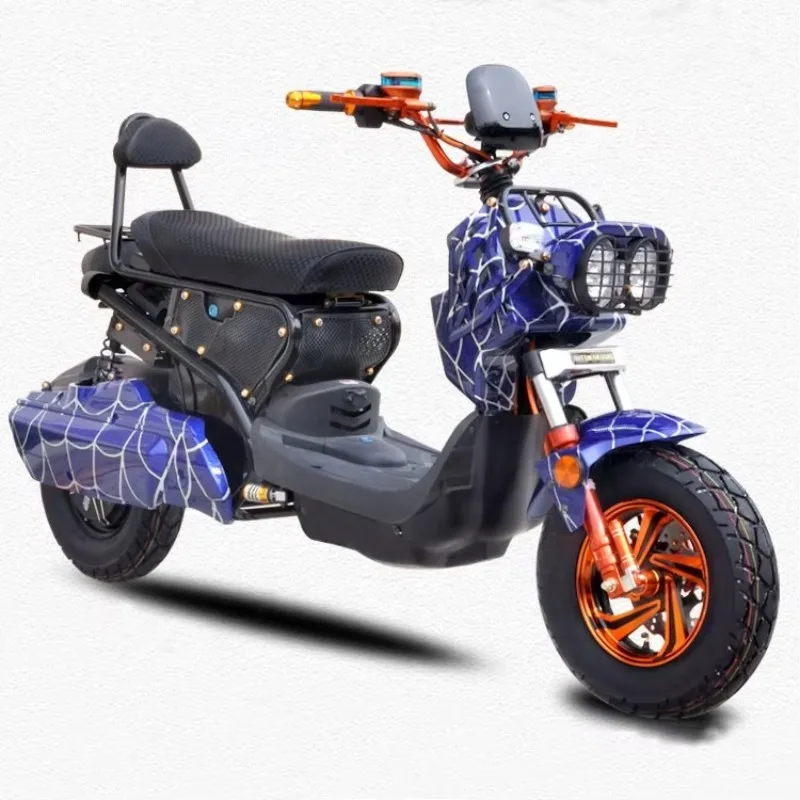 Новейший электрический мотоцикл-скутер Roywell 1500W 50A 72V 50 км/ч для взрослых из Уси с литиевой батареей
Новейший электрический мотоцикл-скутер Roywell 1500W 50A 72V 50 км/ч для взрослых из Уси с литиевой батареей