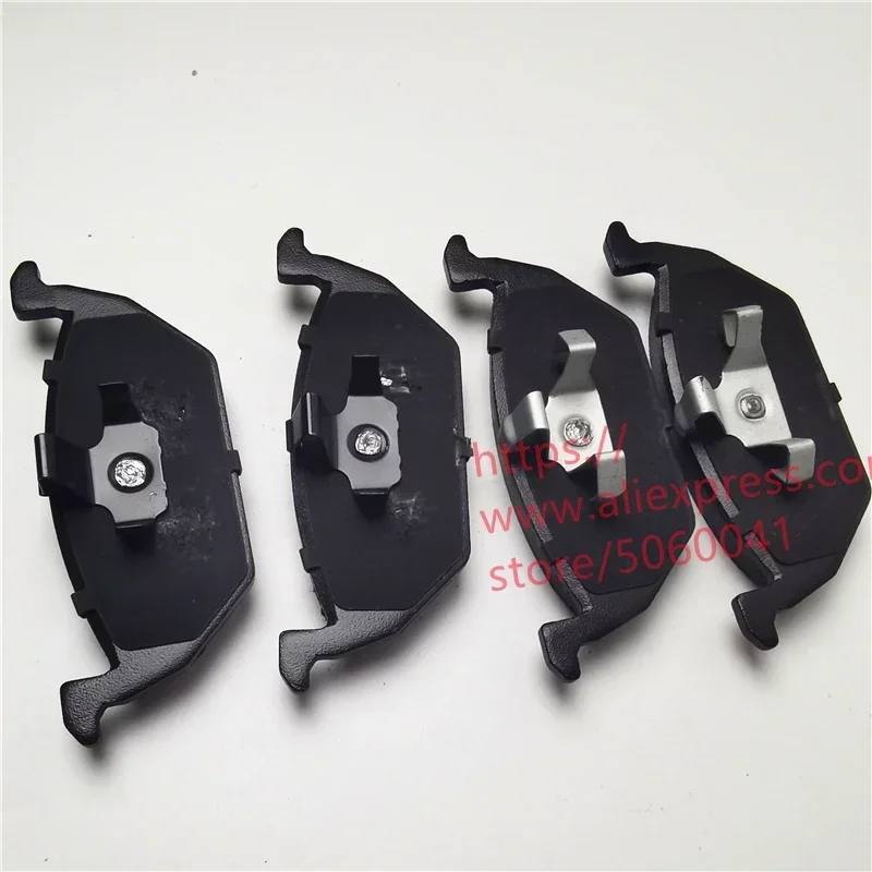 Front Wheel Brake pads set for Brilliance FRV FSV CROS H330 H530 V5 
Front Wheel Brake pads set for Brilliance FRV FSV CROS H330 H530 V5