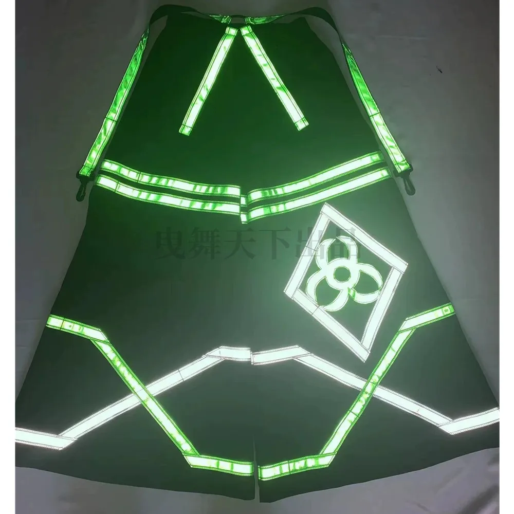 Танцевальные брюки Ghost Step, брюки-клеш, светоотражающие танцевальные брюки с крутым узором, женские и мужские светящиеся танцевальные брюки, новинка 2023 г.
Танцевальные брюки Ghost Step, брюки-клеш, светоотражающие танцевальные брюки с крутым узором, женские и мужские светящиеся танцевальные брюки, новинка 2023 г.