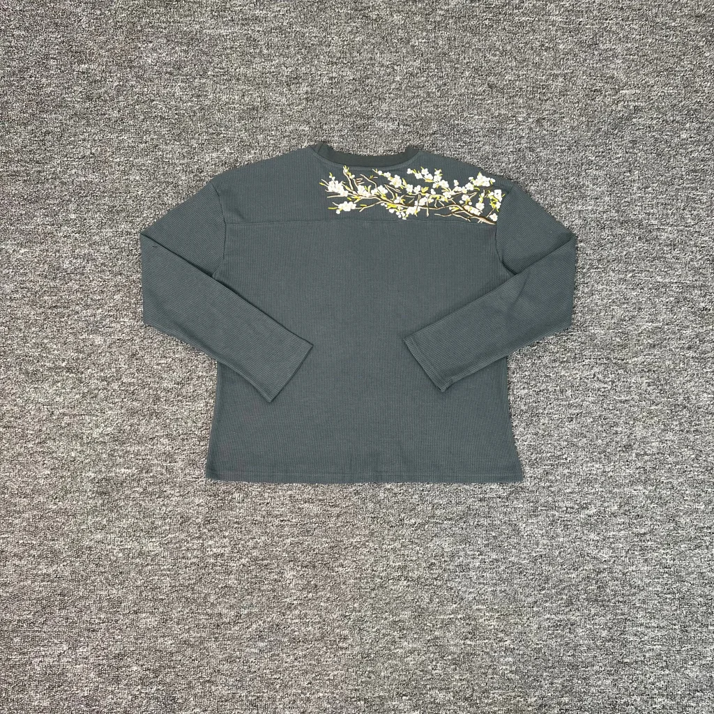 Derschutze 2026 New Blossom German Floral Embroidery T-Shirt Men's Loose-Fit Crew Neck Long Sleeve Top for Fall
Derschutze 2026 New Blossom German Floral Embroidery T-Shirt Men's Loose-Fit Crew Neck Long Sleeve Top for Fall