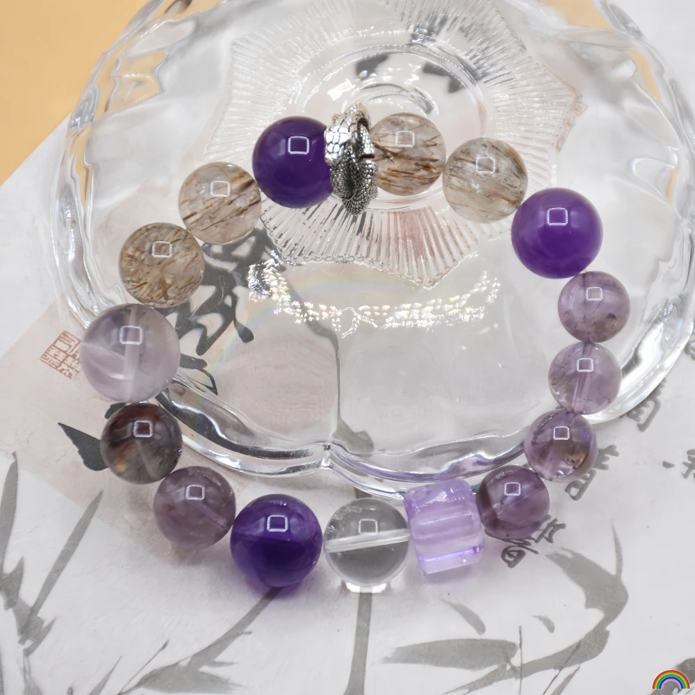 Браслет из натурального аметиста Nine Li Purple Fire Year Snake Come Running Bracelet Rwbuy Брендовый дизайн ювелирных изделий
Браслет из натурального аметиста Nine Li Purple Fire Year Snake Come Running Bracelet Rwbuy Брендовый дизайн ювелирных изделий