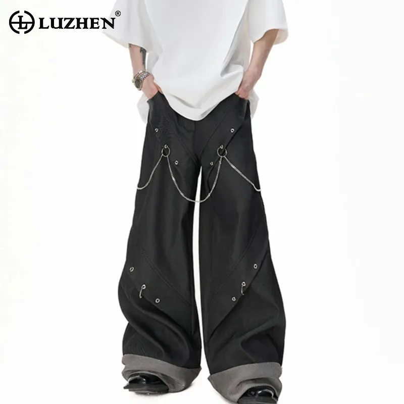 LUZHEN Patchwork Wide Decorate Original Design Loose Metal Chain Leg Denim Pants Men's 2025 New Street Fashion Trousers JY3971
LUZHEN Patchwork Wide Decorate Original Design Loose Metal Chain Leg Denim Pants Men's 2025 New Street Fashion Trousers JY3971
