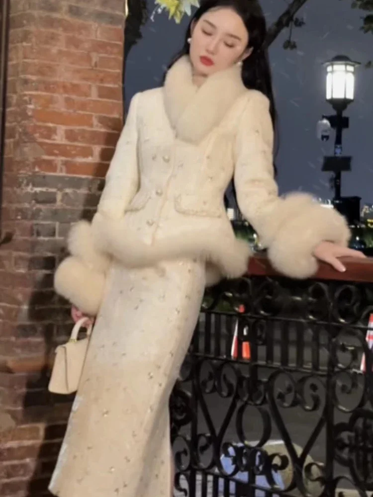 Elegant Fashion White Suit Winter New Good Quality Plush Splicing Single-Breasted Slim-Fit Coat High Waist Midi Skirt Suit Women
Elegant Fashion White Suit Winter New Good Quality Plush Splicing Single-Breasted Slim-Fit Coat High Waist Midi Skirt Suit Women