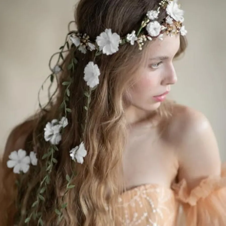 Flower Crowns Wands for Wedding Headband Hair Wreath Accessory Wedding Veil Flower Crown for Women Headpiece Floral Crown for W
Flower Crowns Wands for Wedding Headband Hair Wreath Accessory Wedding Veil Flower Crown for Women Headpiece Floral Crown for W