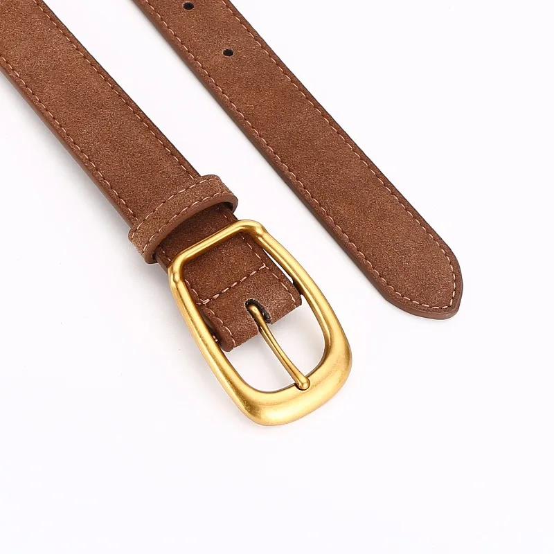 Женский кожаный модный универсальный ремень из воловьей кожи с пряжкой и высококачественными деловыми простыми и атмосферными аксессуарами
Женский кожаный модный универсальный ремень из воловьей кожи с пряжкой и высококачественными деловыми простыми и атмосферными аксессуарами