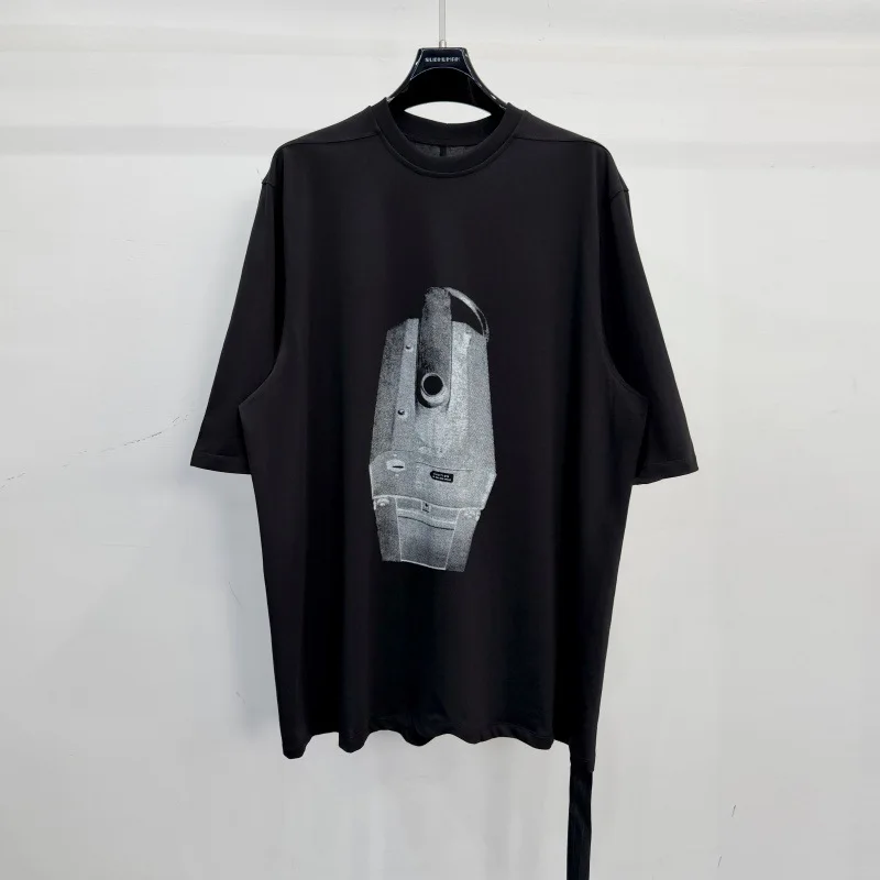 26 High Street Dark Gothic Mechanical Graphic Print Oversized Short Sleeve T-Shirt Hip Hop Fashion Tee
26 High Street Dark Gothic Mechanical Graphic Print Oversized Short Sleeve T-Shirt Hip Hop Fashion Tee
