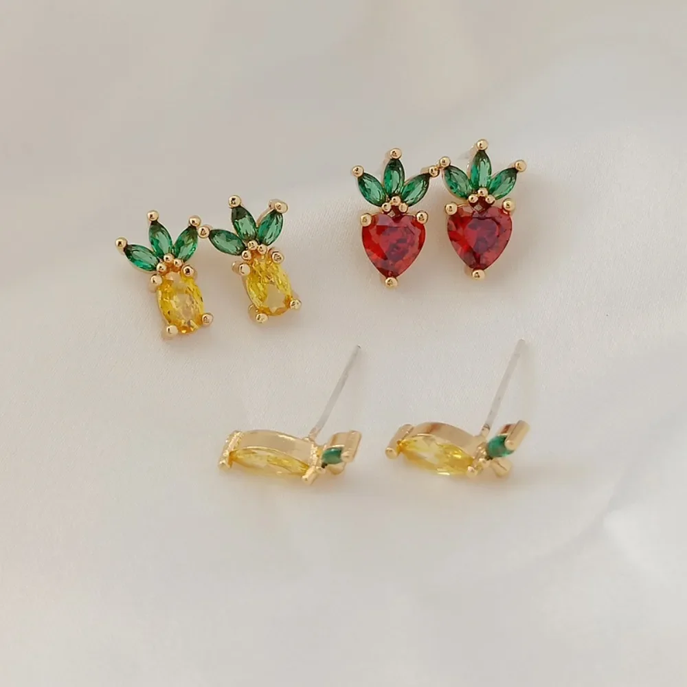 14K Gold-plated and Inlaid with Colorful Zirconium Fruit, Strawberry Pineapple, Leaf S925 Sterling Silver Earrings DIY Accessory
14K Gold-plated and Inlaid with Colorful Zirconium Fruit, Strawberry Pineapple, Leaf S925 Sterling Silver Earrings DIY Accessory