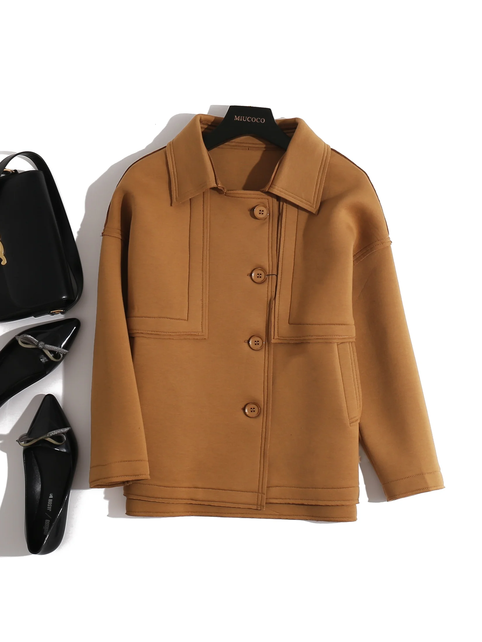 Loose Casual Women's Short Jacket Small Size Windbreaker Top Commute Style Button Design Long Sleeve Collar Pure Color
Loose Casual Women's Short Jacket Small Size Windbreaker Top Commute Style Button Design Long Sleeve Collar Pure Color