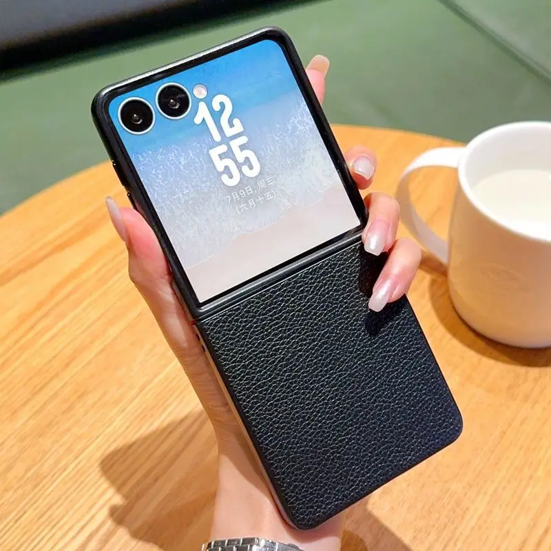 Light luxury simple lychee texture folding phone case suitable for Samsung Z Flip7 6 5 4 Z Fold7 Protective Sleeve
Light luxury simple lychee texture folding phone case suitable for Samsung Z Flip7 6 5 4 Z Fold7 Protective Sleeve