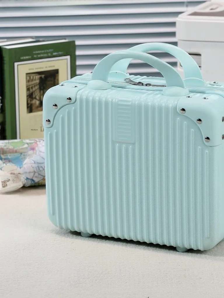 Retro Small Women's Handbag 4 Inch Capaci Storage Box eup Bag Soft Fabric Lage Carry-On Size Aluminum Frame
Retro Small Women's Handbag 4 Inch Capaci Storage Box eup Bag Soft Fabric Lage Carry-On Size Aluminum Frame