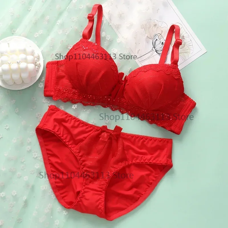 Sexy Women Bra Set Lingerie Set Breathable Lace Underwear Suit Female Push Up Wireless New Bra Briefs Set Cute Top and Panties
Sexy Women Bra Set Lingerie Set Breathable Lace Underwear Suit Female Push Up Wireless New Bra Briefs Set Cute Top and Panties