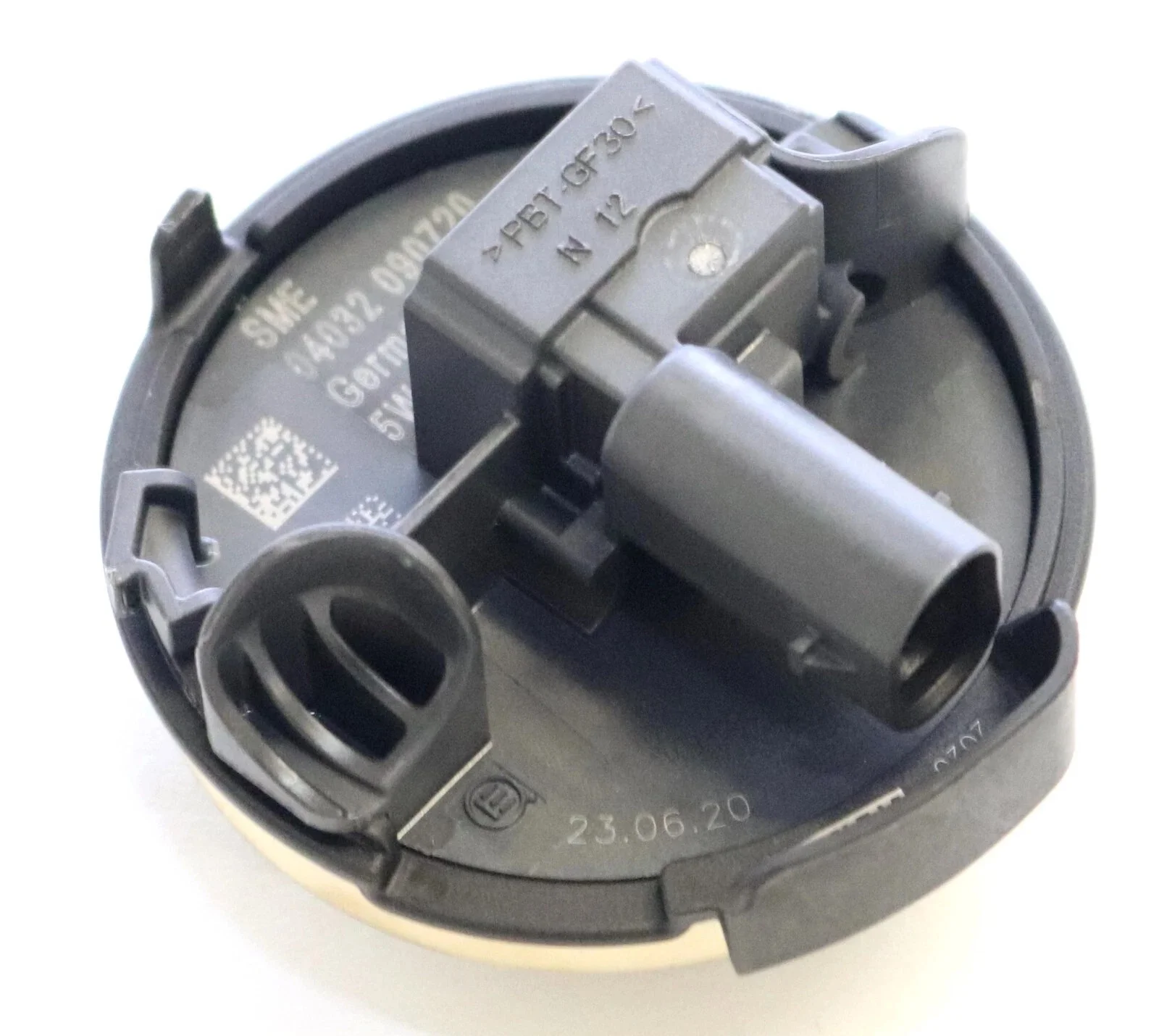 for Audi A3 8Y Limo S-Line 5WA959354 Crash Sensor Airbag Sensor Airbag Crash-
for Audi A3 8Y Limo S-Line 5WA959354 Crash Sensor Airbag Sensor Airbag Crash-