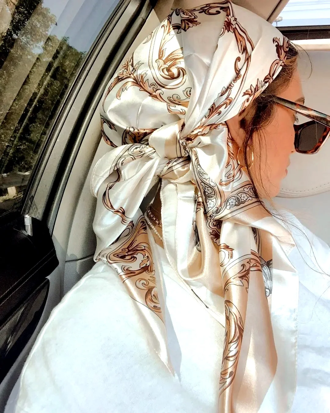 Satin Square Scarf Women Muslim Hijab Elegant 2025 Print Silk Neckerchief Shawl Wraps Headband Handle Hair Accessories Bandana
Satin Square Scarf Women Muslim Hijab Elegant 2025 Print Silk Neckerchief Shawl Wraps Headband Handle Hair Accessories Bandana