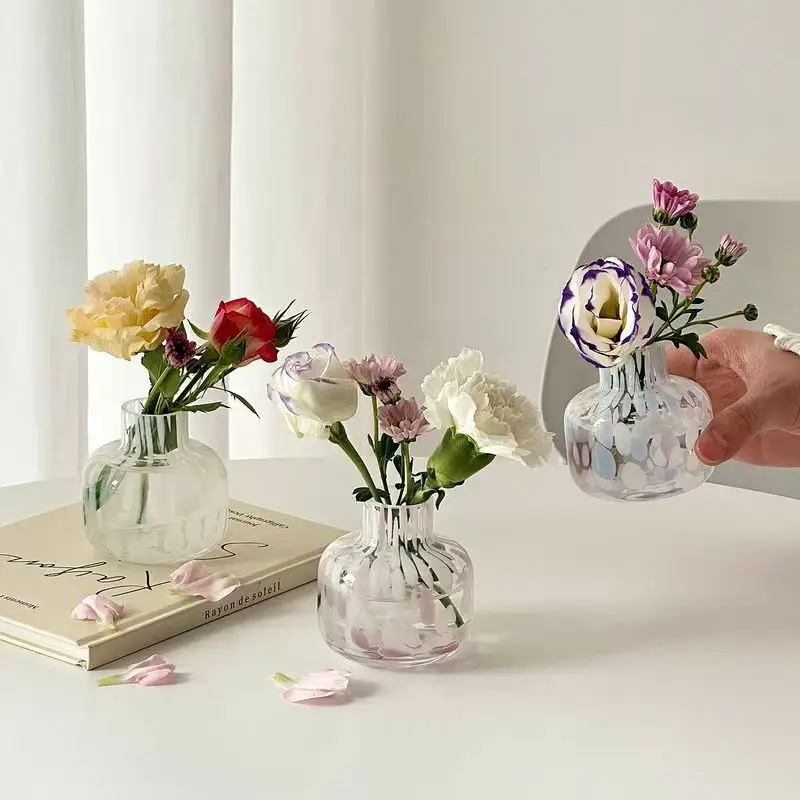 Mini Glass Vase Transparent Hydroponic Flower Planter Living Room Desktop Decoration Flower Pot Creative Home Soft Decoration
Mini Glass Vase Transparent Hydroponic Flower Planter Living Room Desktop Decoration Flower Pot Creative Home Soft Decoration