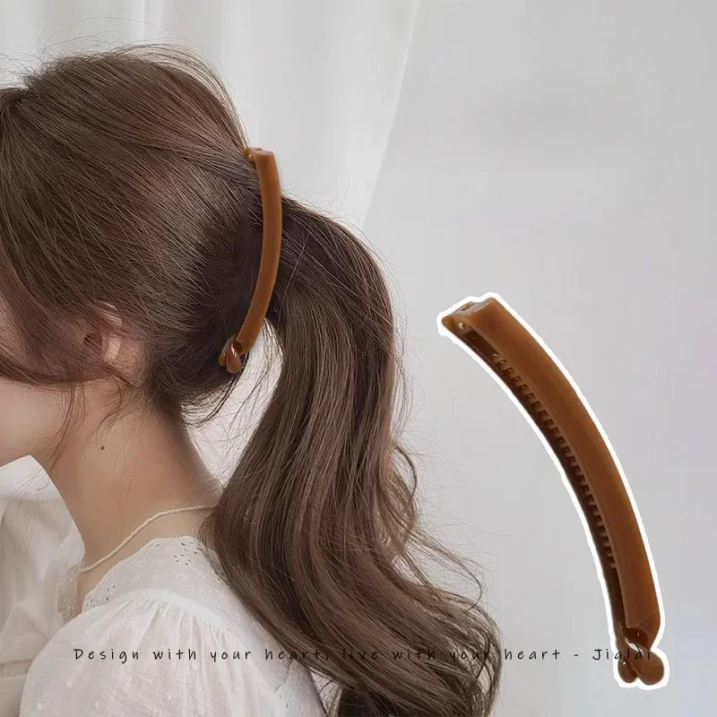 New Banana Hair Clip Women Girls Ponytail Braids Hairpin Twist Hair Pin Hair Clamps Geometric Headwear
New Banana Hair Clip Women Girls Ponytail Braids Hairpin Twist Hair Pin Hair Clamps Geometric Headwear