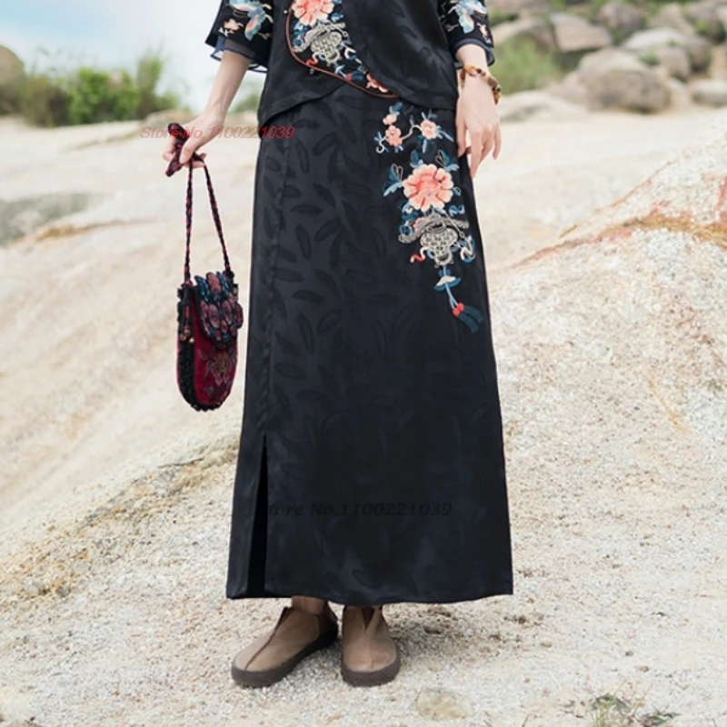 2025 chinese traditional skirt national flower embroidery satin jacquard skirt vintage elastic waist ethnic skirt streetwear
2025 chinese traditional skirt national flower embroidery satin jacquard skirt vintage elastic waist ethnic skirt streetwear