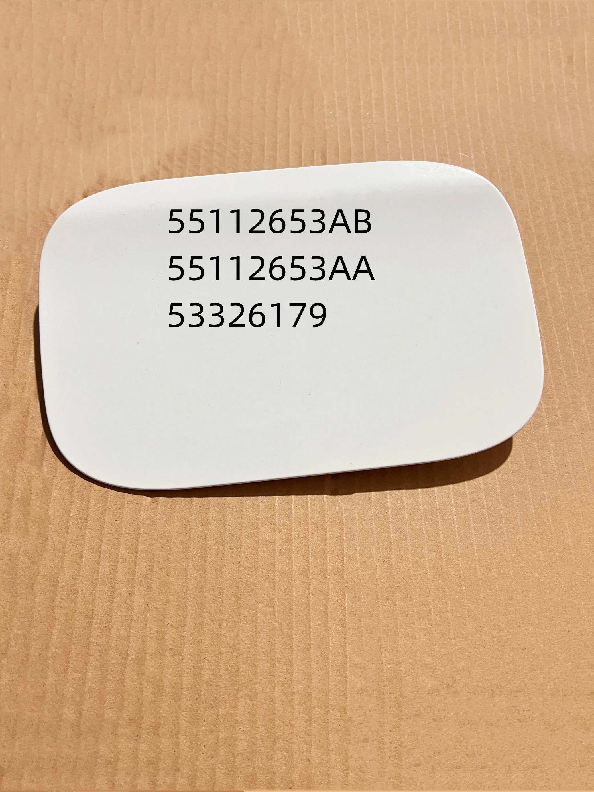 Крышка топливной двери/крышки бака 55112653 АА, 53326179 , 55112653 AB, подходит для: Jeep Compass, Compass, MP, M6, M4, 2017-2025
Крышка топливной двери/крышки бака 55112653 АА, 53326179 , 55112653 AB, подходит для: Jeep Compass, Compass, MP, M6, M4, 2017-2025