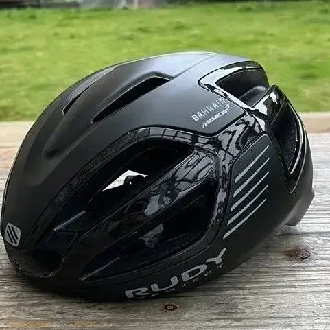 2025 RUDY Project SPECTRUM Cycling Helmet, High-End Mountain Road Hard Hat, Unisex Racing Biking Safety Helmet
2025 RUDY Project SPECTRUM Cycling Helmet, High-End Mountain Road Hard Hat, Unisex Racing Biking Safety Helmet