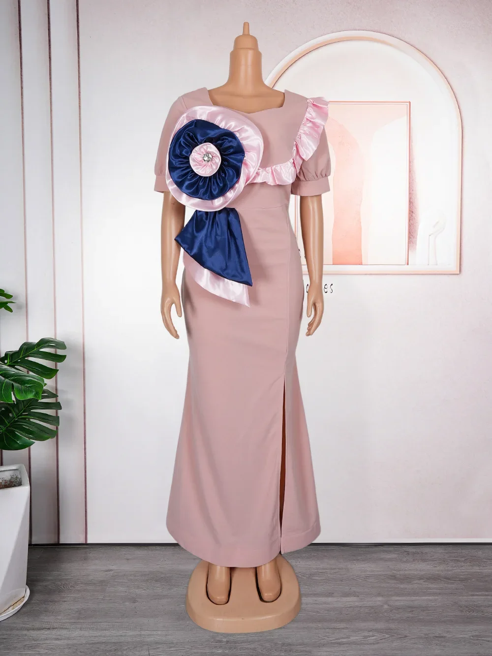 Элегантные африканские платья для женщин: мусульманское платье с цветочным узором, дашики, анкара, свадебное, вечернее, праздничное платье, турецкий кафтан, африканская одежда
Элегантные африканские платья для женщин: мусульманское платье с цветочным узором, дашики, анкара, свадебное, вечернее, праздничное платье, турецкий кафтан, африканская одежда