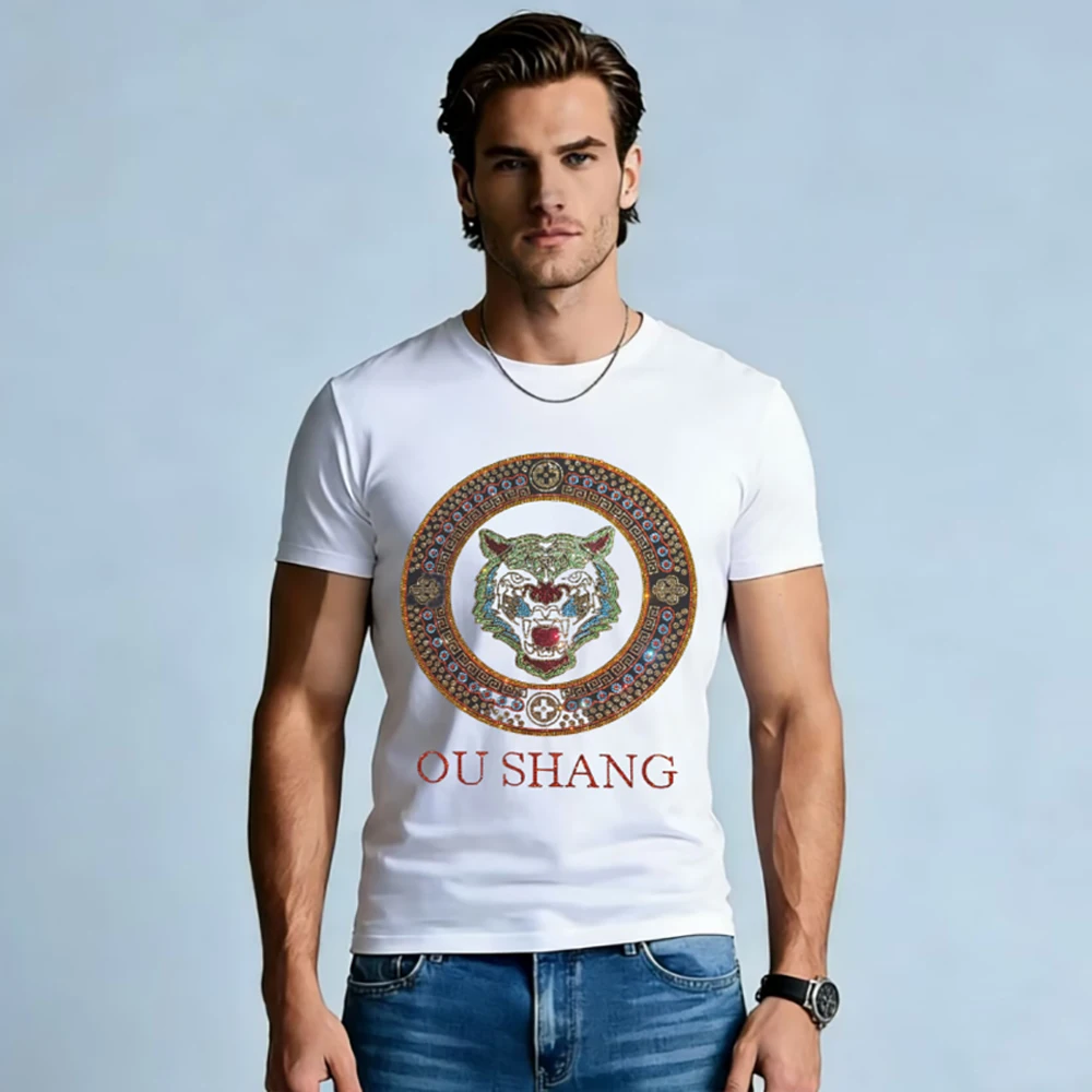 Summer New Men Cotton T Shirt Tiger Rhinestone Luxury Design High Street Style Casual Loose Tees Short Sleeve Tops Male Clothing
Summer New Men Cotton T Shirt Tiger Rhinestone Luxury Design High Street Style Casual Loose Tees Short Sleeve Tops Male Clothing