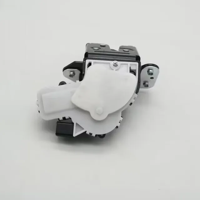 Актуатор замка крышки багажника задней двери автомобиля G33M62310B для Mazda 3 хэтчбека CX-5 2013-2019
Актуатор замка крышки багажника задней двери автомобиля G33M62310B для Mazda 3 хэтчбека CX-5 2013-2019