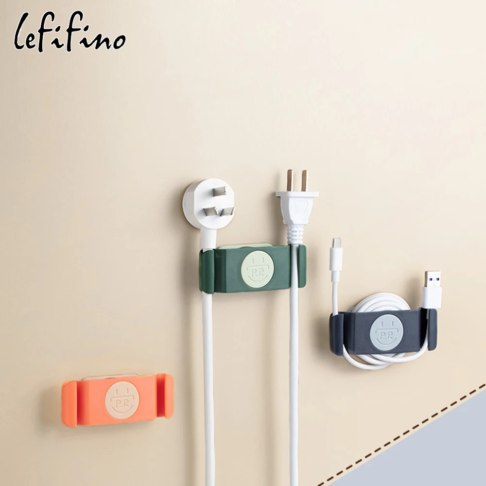 Plug Hook Free Punching Strong Glue Hook Kitchen Wall Hanging Storage Power Cord Plug Bracket Mobile Phone Cable Storage Clip
Plug Hook Free Punching Strong Glue Hook Kitchen Wall Hanging Storage Power Cord Plug Bracket Mobile Phone Cable Storage Clip