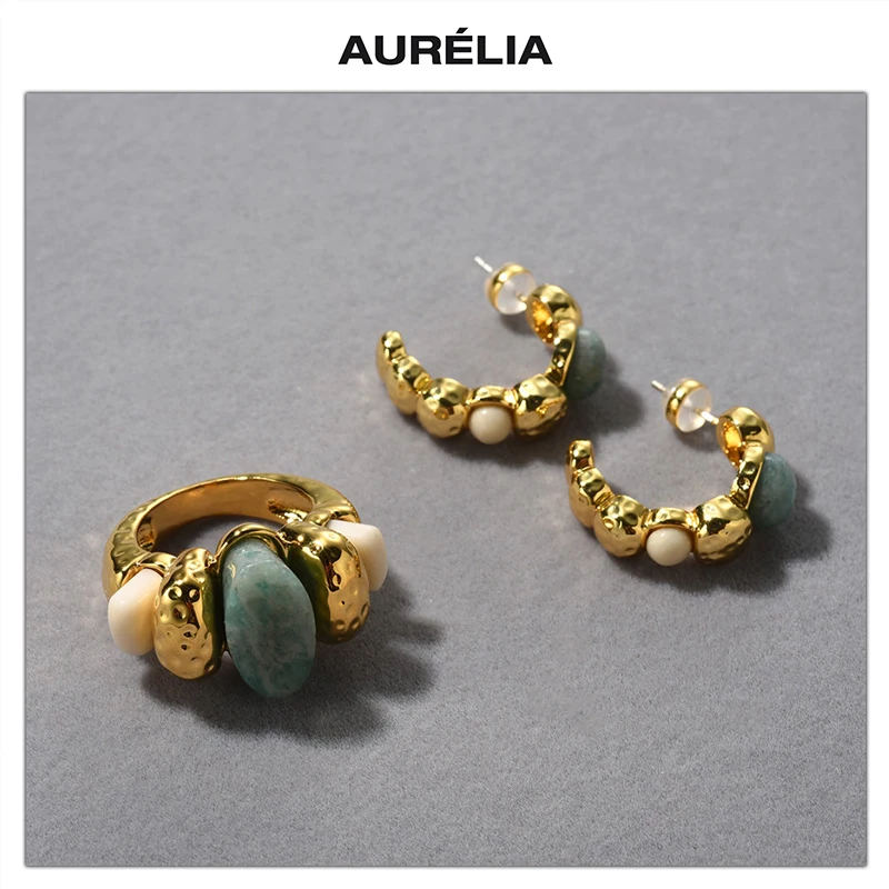 Hot Fashion Europe Hot Designer Blue Natural Stone Gold Plated Ring Earring Luxury Set Woman High Quality Retro Jewelry Trend
Hot Fashion Europe Hot Designer Blue Natural Stone Gold Plated Ring Earring Luxury Set Woman High Quality Retro Jewelry Trend