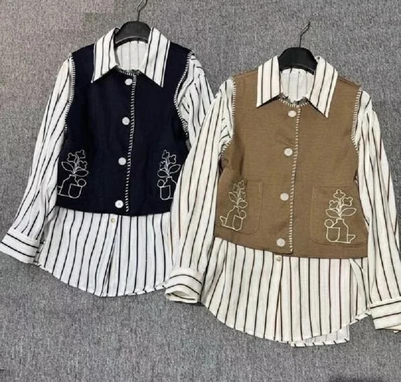 High Quality New Women's Set Clothes 2025 Autumn Lady Long Sleeve Striped Shirt+Luxurious Embroidery Vest Coats Two Piece Set
High Quality New Women's Set Clothes 2025 Autumn Lady Long Sleeve Striped Shirt+Luxurious Embroidery Vest Coats Two Piece Set