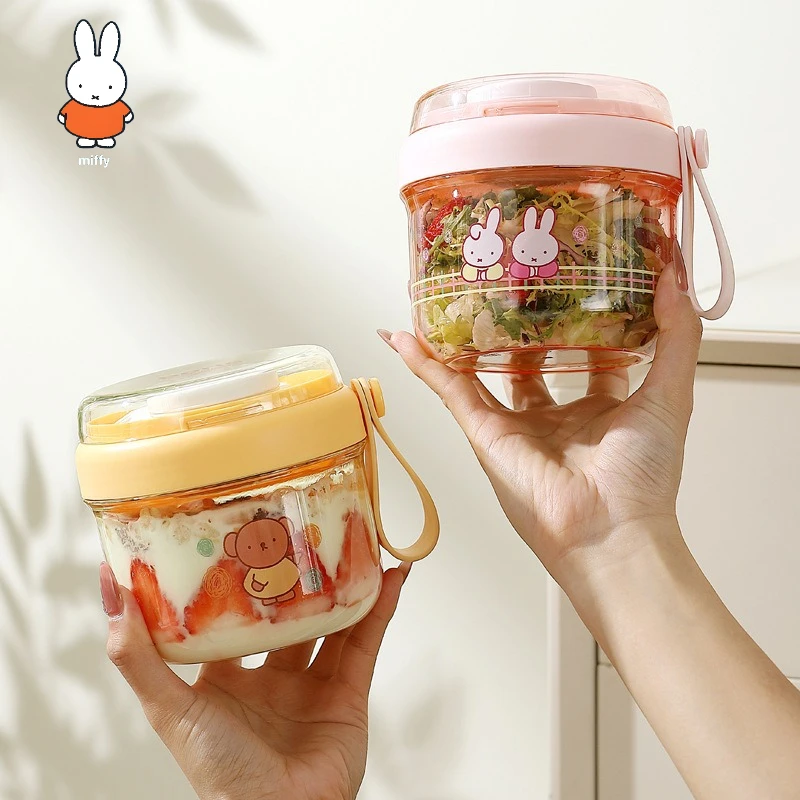 Miffy Cartoon Yogurt Cup, Salad Cup, Student and Adult Soup, Porridge, Soy Milk Breakfast Cup, Portable Handle, Picnic Fruit Cup
Miffy Cartoon Yogurt Cup, Salad Cup, Student and Adult Soup, Porridge, Soy Milk Breakfast Cup, Portable Handle, Picnic Fruit Cup