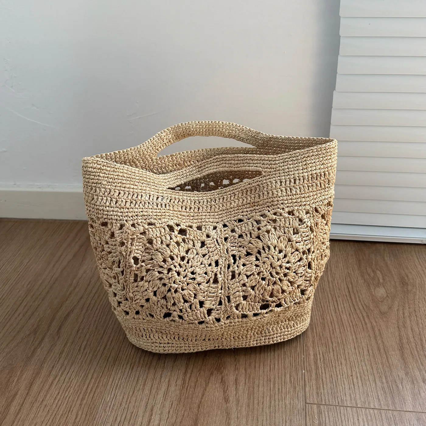 Bohemian Raffia Straw Bag Tote Flower Crochet Sea Beach Bags Women Shoulder Bag Handmade Woven Handbag Shopper Travel Purses
Bohemian Raffia Straw Bag Tote Flower Crochet Sea Beach Bags Women Shoulder Bag Handmade Woven Handbag Shopper Travel Purses