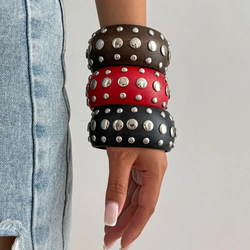 Unique Bohemian Rivet Bracelet Vintage Smudging Chunky Bangle Hyperbole Wide Irregular Geometric Bracelet Women
Unique Bohemian Rivet Bracelet Vintage Smudging Chunky Bangle Hyperbole Wide Irregular Geometric Bracelet Women