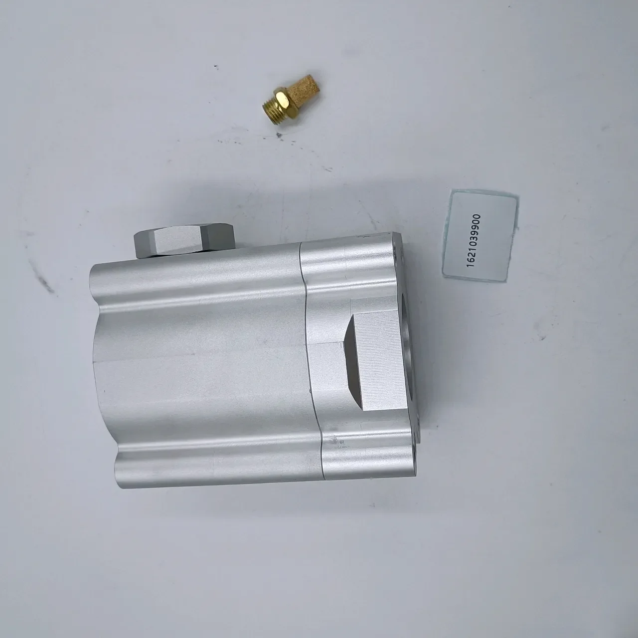 Manufacturer 1621039900 Regulator Valve Industrial Screw Air Compressor Spare Parts High Quality
Manufacturer 1621039900 Regulator Valve Industrial Screw Air Compressor Spare Parts High Quality