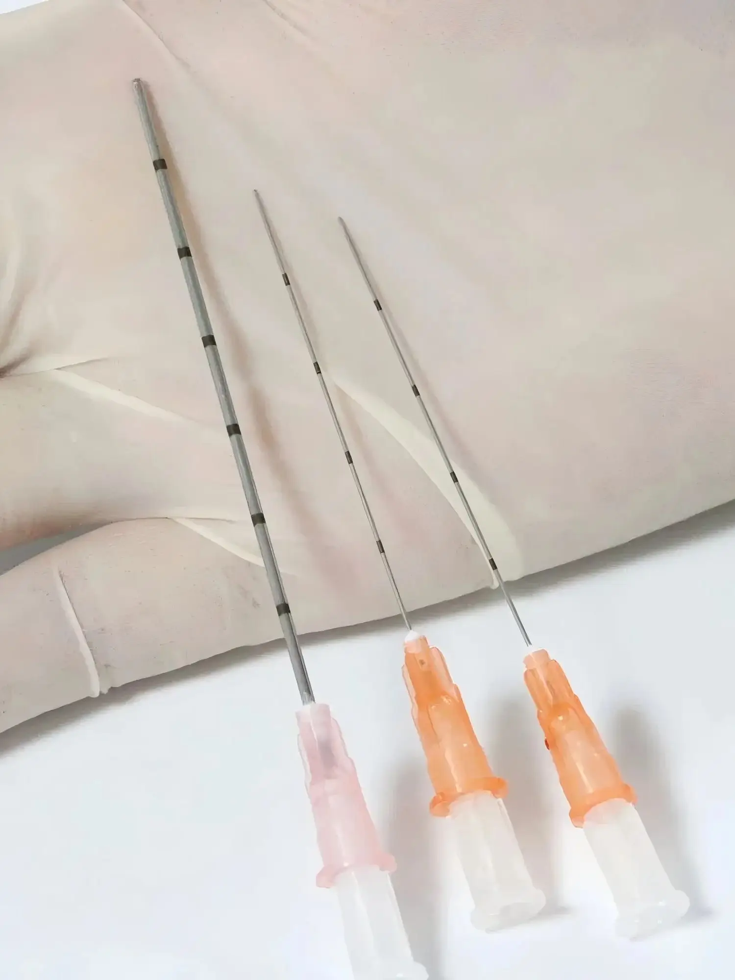 10Pcs Blunt Cannula For Filler Injection 20G 21G 22G 23GUric Acid Facial Filling Nose Slight Blunt Needle
10Pcs Blunt Cannula For Filler Injection 20G 21G 22G 23GUric Acid Facial Filling Nose Slight Blunt Needle