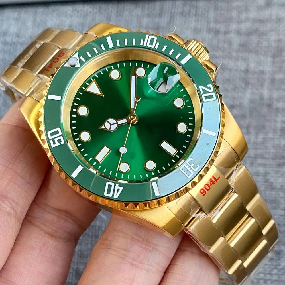 BLIGER 40mm Luxury Men's Watch Full Yellow Gold NH35A Automatic Watch Stainless Steel Sapphire Glass Green Sunburst Dial
BLIGER 40mm Luxury Men's Watch Full Yellow Gold NH35A Automatic Watch Stainless Steel Sapphire Glass Green Sunburst Dial