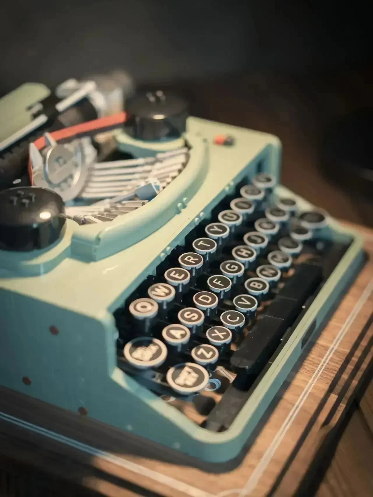 Christmas creative typewriter adult collection retro display model toy unique children's gift home decoration
Christmas creative typewriter adult collection retro display model toy unique children's gift home decoration