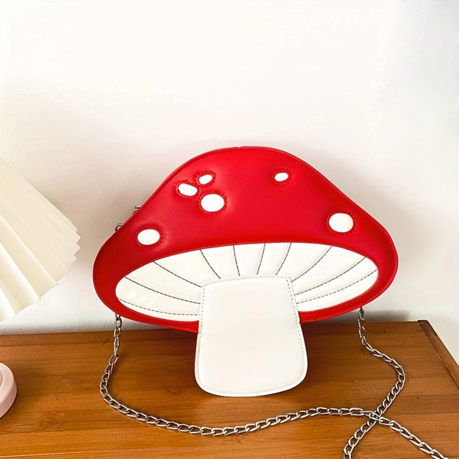 Mushroom Crossbody Bag - Kawaii Chain Shoulder Style - Premium PU Leather Coin Purse for Fashionable Convenience
Mushroom Crossbody Bag - Kawaii Chain Shoulder Style - Premium PU Leather Coin Purse for Fashionable Convenience