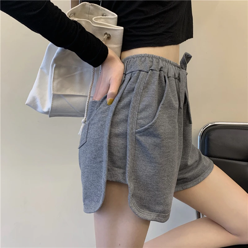 Trendy High Waist Grey Shorts Women's Summer Casual Sports Pants Student Loose Slimming Hot Pants Korean Style Cotton Shorts
Trendy High Waist Grey Shorts Women's Summer Casual Sports Pants Student Loose Slimming Hot Pants Korean Style Cotton Shorts