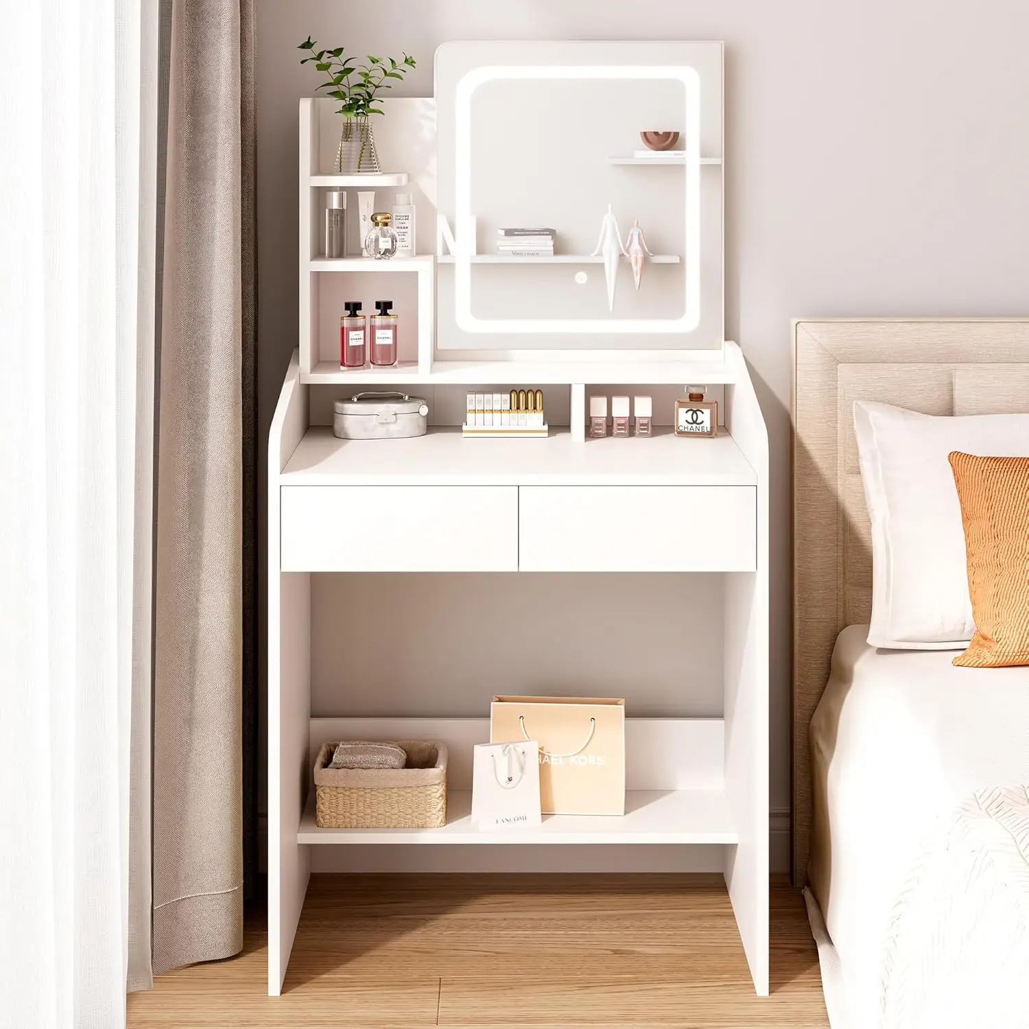 Маленький белый туалетный столик со светодиодным зеркалом и открытыми полками для спальни, на заказ
Маленький белый туалетный столик со светодиодным зеркалом и открытыми полками для спальни, на заказ