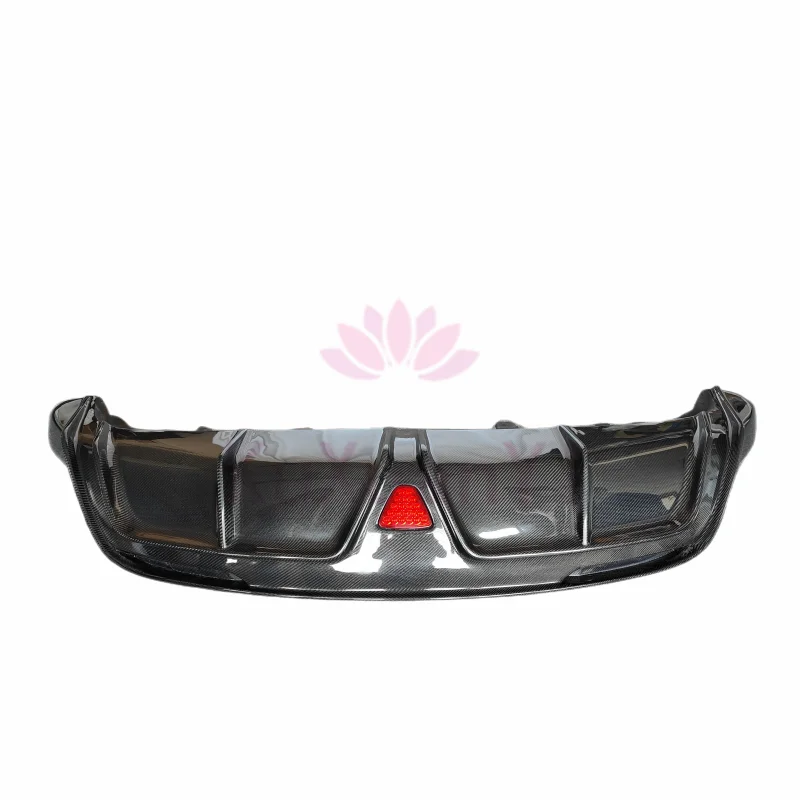 Carbon Fiber Look Body Kit Model Y Rear Bumper Lip Spoiler Design for T Model Y Rear Lip Diffuser
Carbon Fiber Look Body Kit Model Y Rear Bumper Lip Spoiler Design for T Model Y Rear Lip Diffuser