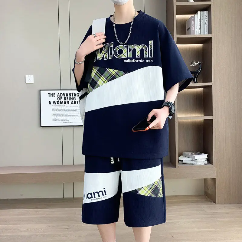 Комплект футболок Hong Kong Sle ort Sve для подростков, повседневная спортивная одежда с круглым вырезом, летняя прохладная и стильная мужская одежда
Комплект футболок Hong Kong Sle ort Sve для подростков, повседневная спортивная одежда с круглым вырезом, летняя прохладная и стильная мужская одежда