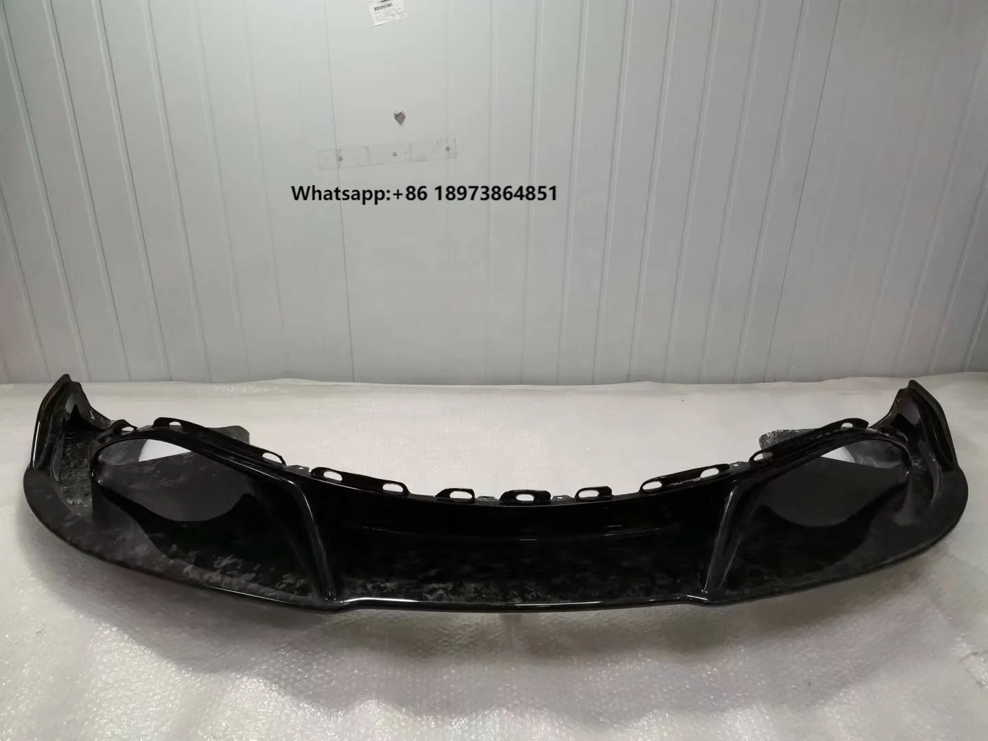 Upgrade Carbon Fiber Auto Body System for McLaren 720S Versteiner Style Front Lip Car Bumper
Upgrade Carbon Fiber Auto Body System for McLaren 720S Versteiner Style Front Lip Car Bumper